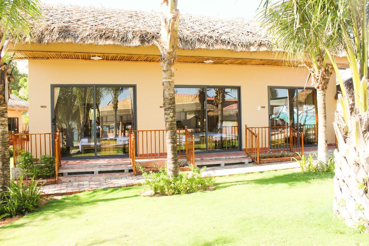 Eagles Beach Resort Παν Θιέτ Εξωτερικό φωτογραφία