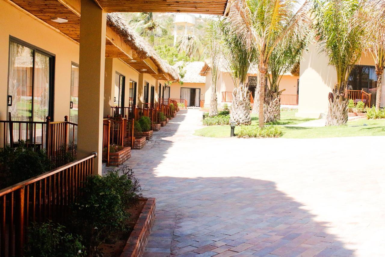 Eagles Beach Resort Παν Θιέτ Εξωτερικό φωτογραφία