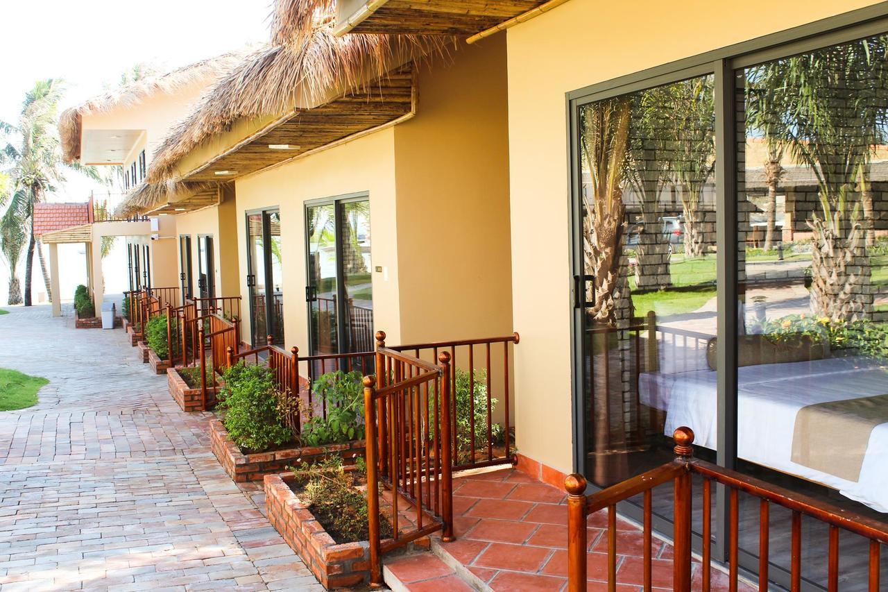 Eagles Beach Resort Παν Θιέτ Εξωτερικό φωτογραφία