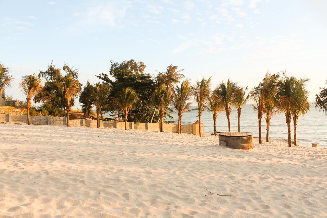 Eagles Beach Resort Παν Θιέτ Εξωτερικό φωτογραφία