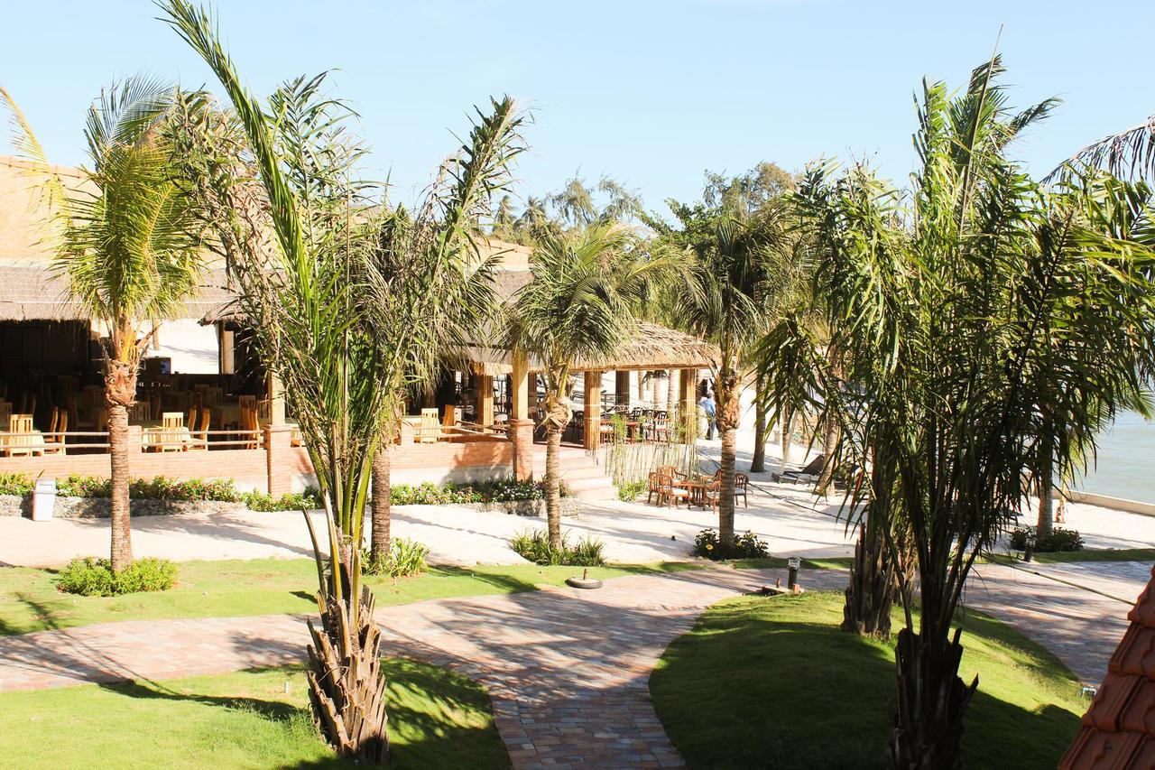 Eagles Beach Resort Παν Θιέτ Εξωτερικό φωτογραφία